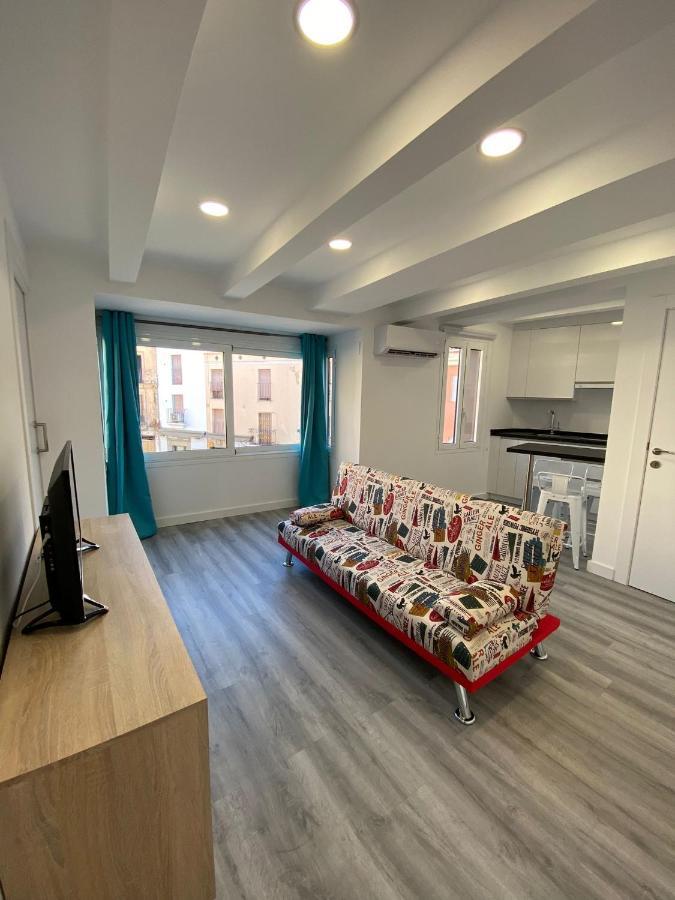 Apartamentos San Martin Plasencia Buitenkant foto